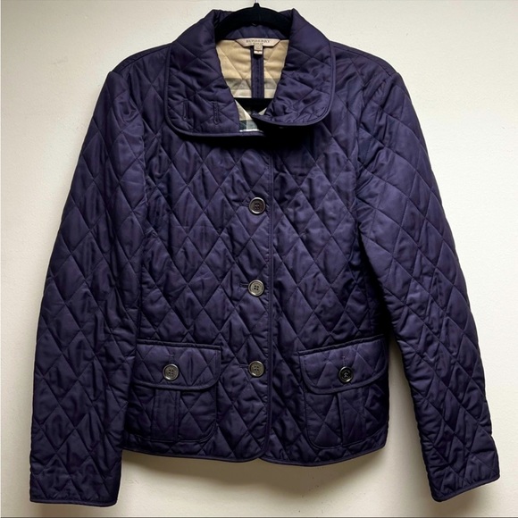 Burberry Jackets & Blazers - 💎Burberry Quilted Jacket 🧥